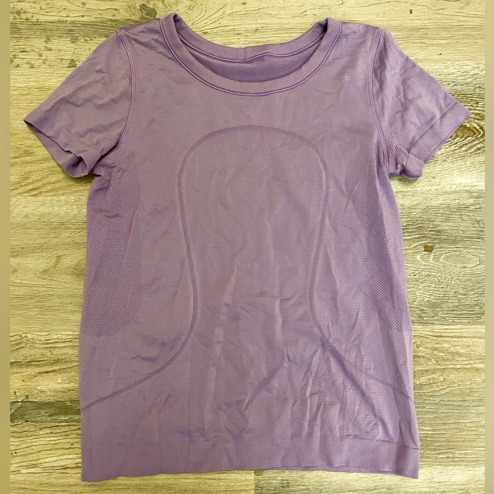 Lululemon top